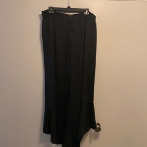 Rachel by Rachel Roy black gaucho pants